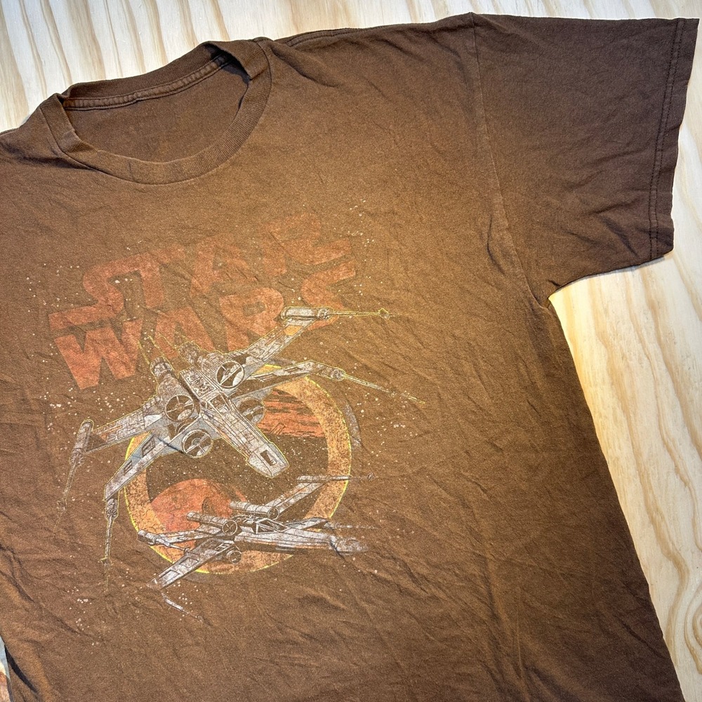 Star Wars Mens Large Brown Graphic Tee X-Wing Starfighter Distressed T-Shirt